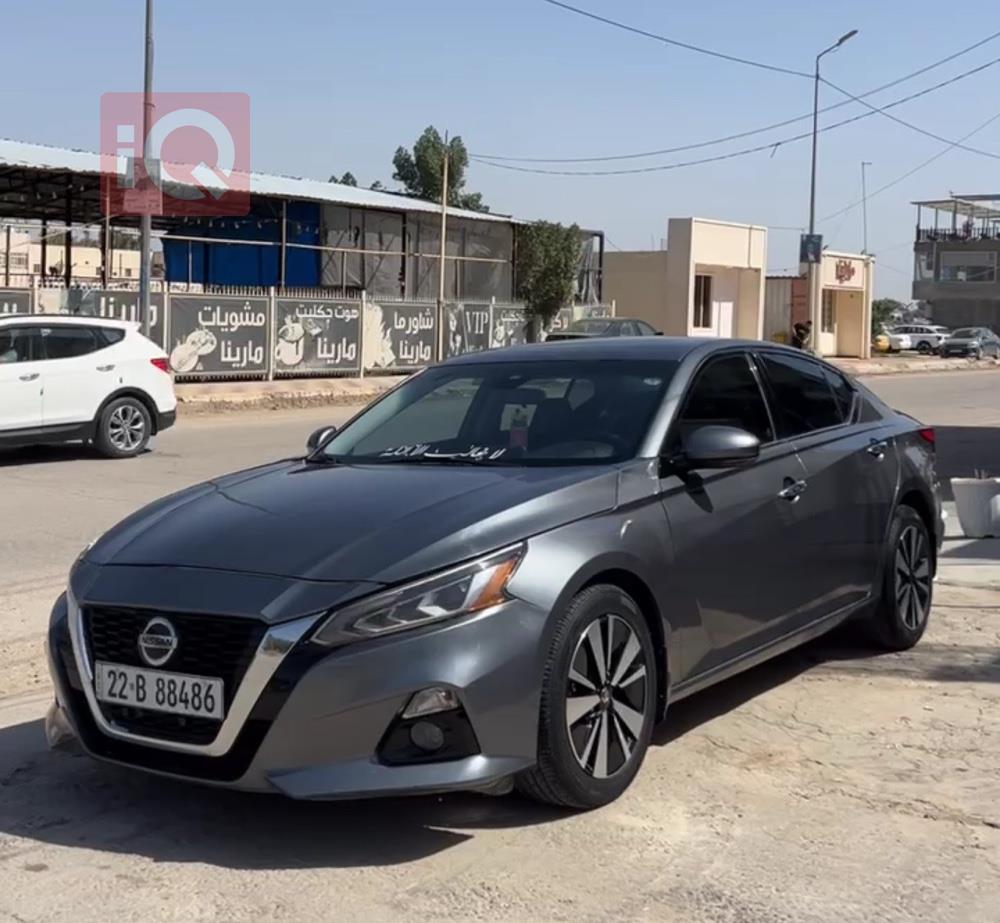 نیسان ئەلتیما